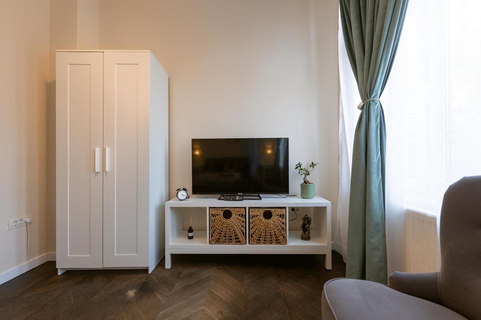 Central Charm - 2Br Apartment Тімішоара Екстер'єр фото