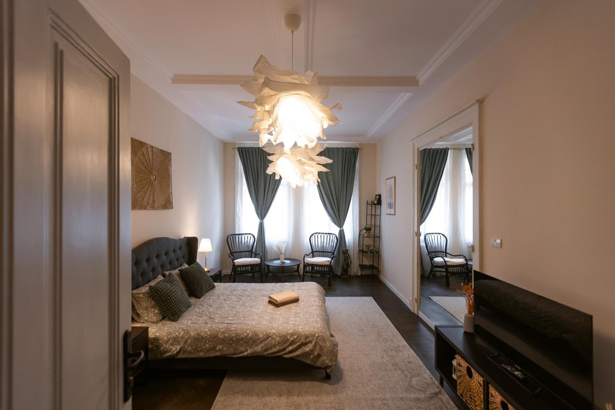 Central Charm - 2Br Apartment Тімішоара Екстер'єр фото