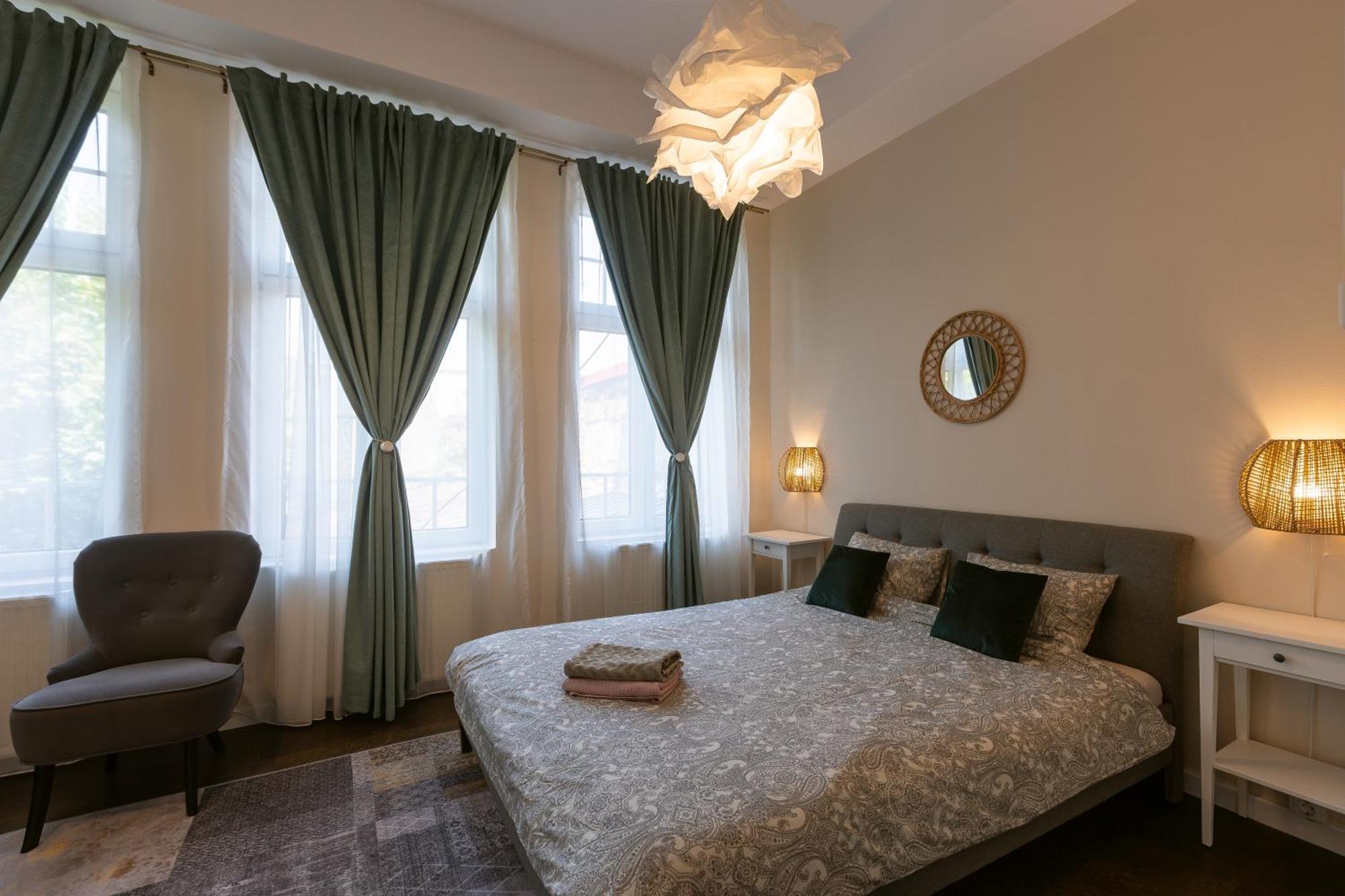 Central Charm - 2Br Apartment Тімішоара Екстер'єр фото